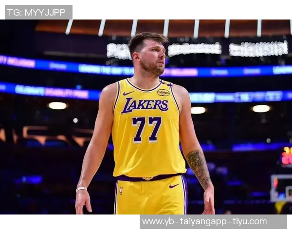 夸梅谈东契奇防守问题称与乔丹科比同场让我有些被惯坏了