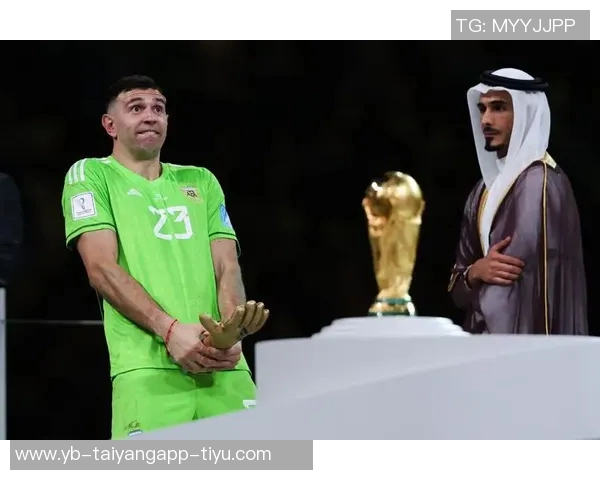 马丁内斯称梅罗为足球榜样六届世界杯是对他们的最佳回报 马丁内斯称梅罗为足球榜样六届世界杯是对他们的最佳回报